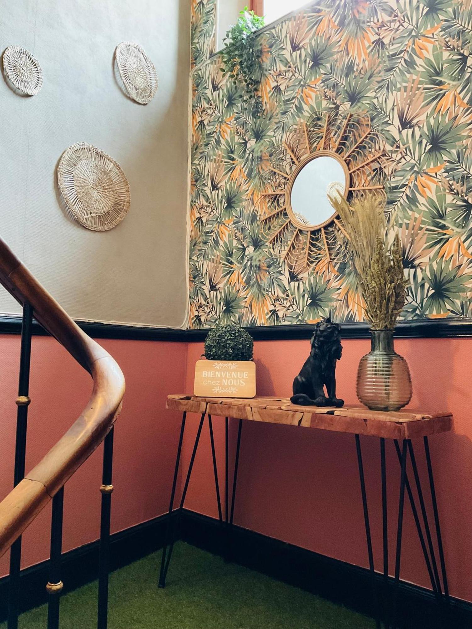 Les Loges Du Theatre Degustation Champagne Offerte Jacuzzi Sauna Jeux Velos Maison Prive 150M2 Historique 14Pers Max Emplacement Exceptionnel Et Chic, 200M De L'Avenue De Champagne, Gare, Musee, Jardins, Restaurations, Toutes Commodites Еперне Екстер'єр фото