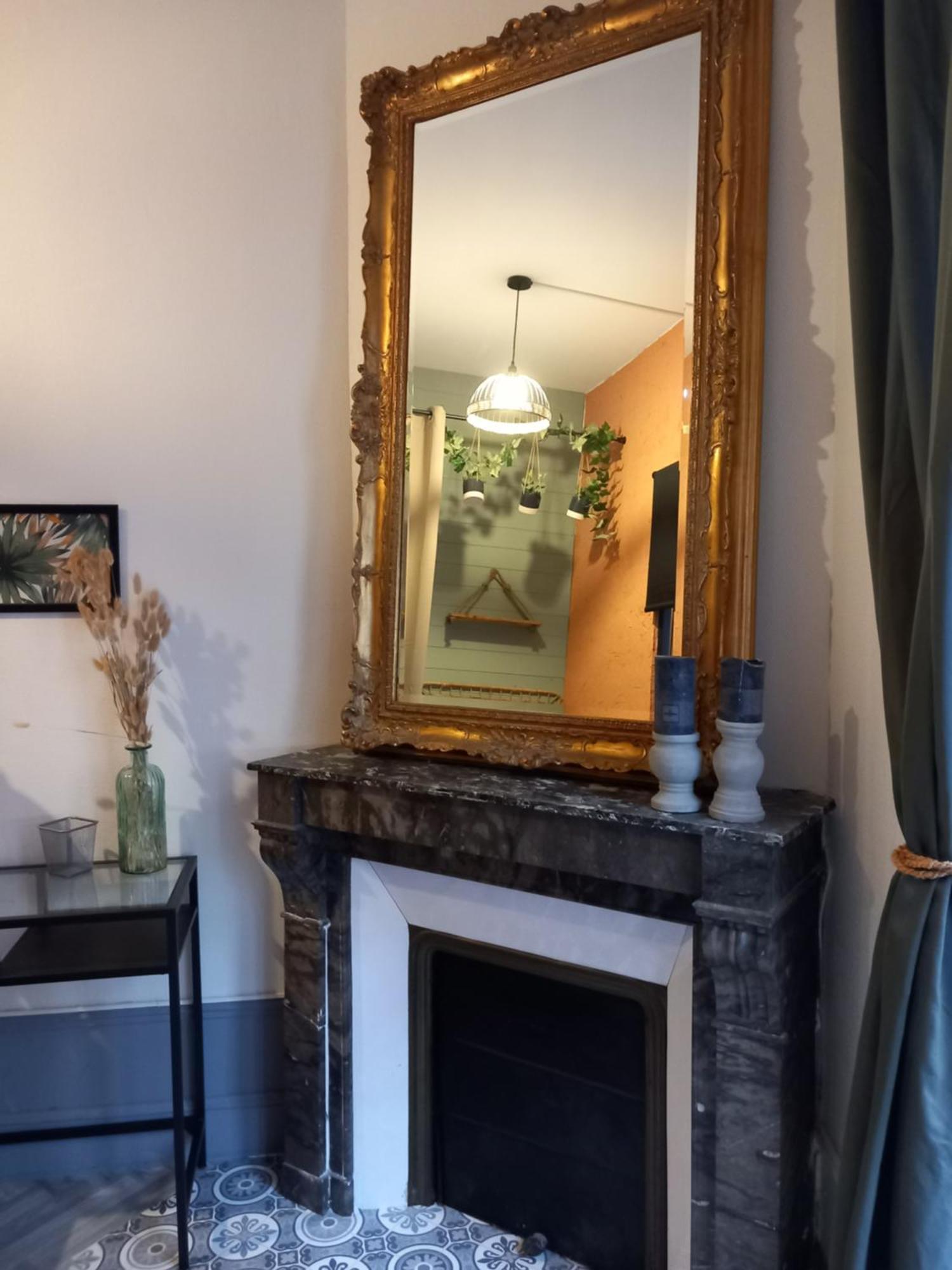 Les Loges Du Theatre Degustation Champagne Offerte Jacuzzi Sauna Jeux Velos Maison Prive 150M2 Historique 14Pers Max Emplacement Exceptionnel Et Chic, 200M De L'Avenue De Champagne, Gare, Musee, Jardins, Restaurations, Toutes Commodites Еперне Екстер'єр фото