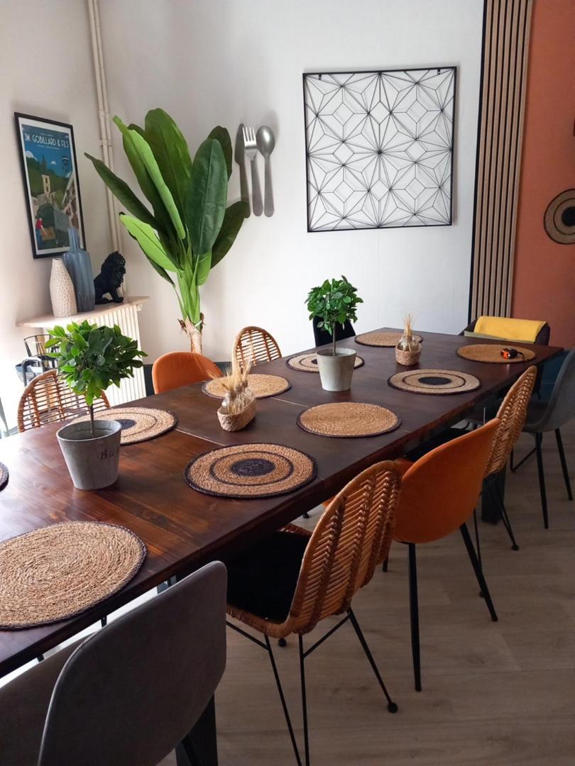 Les Loges Du Theatre Degustation Champagne Offerte Jacuzzi Sauna Jeux Velos Maison Prive 150M2 Historique 14Pers Max Emplacement Exceptionnel Et Chic, 200M De L'Avenue De Champagne, Gare, Musee, Jardins, Restaurations, Toutes Commodites Еперне Екстер'єр фото